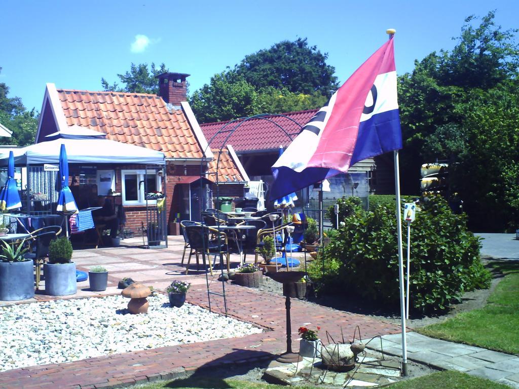Hotel De Waalehof Jipsinghuizen エクステリア 写真