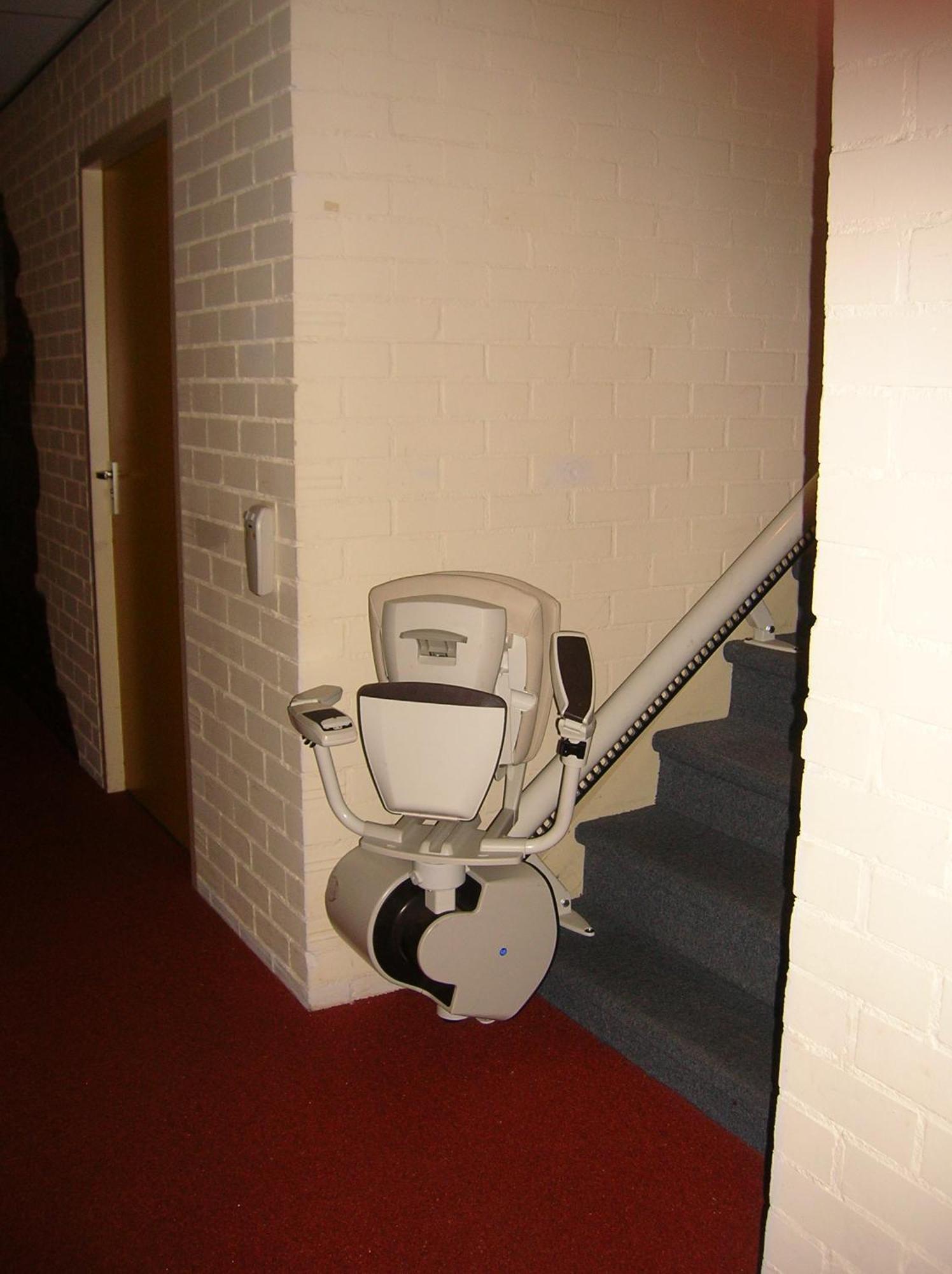 Hotel De Waalehof Jipsinghuizen エクステリア 写真